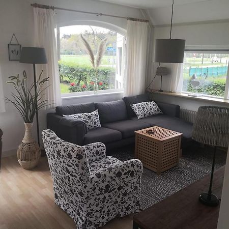 Vakantiehuisje 'De Uithof' Villa Oosterhesselen Kültér fotó